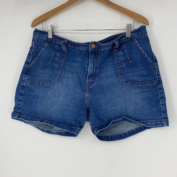 Levi’s 515 High Waist Jean Shorts Size 16